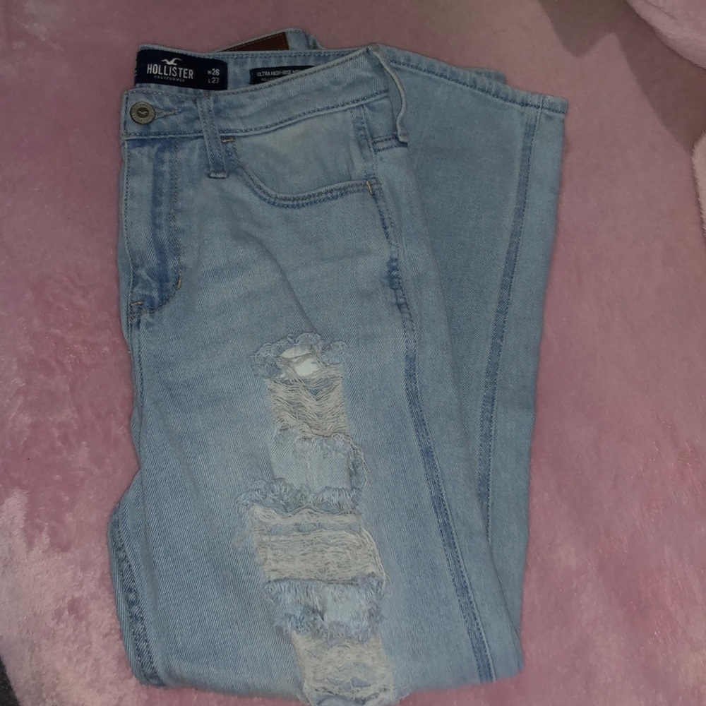 Hollister ripped high rise mom jeans
